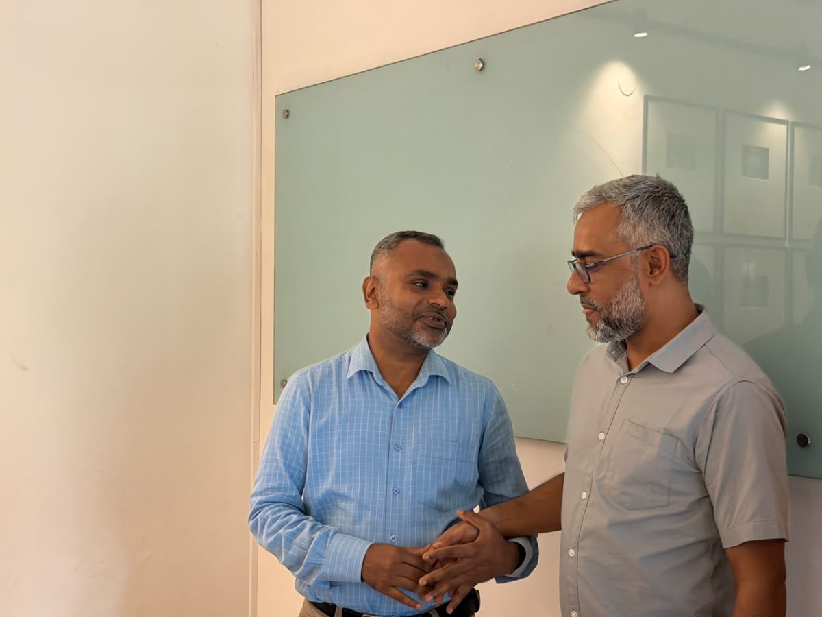 3g-coaching-center-dcs-2-abdul-gofur-sir-with-guest-award-program-01