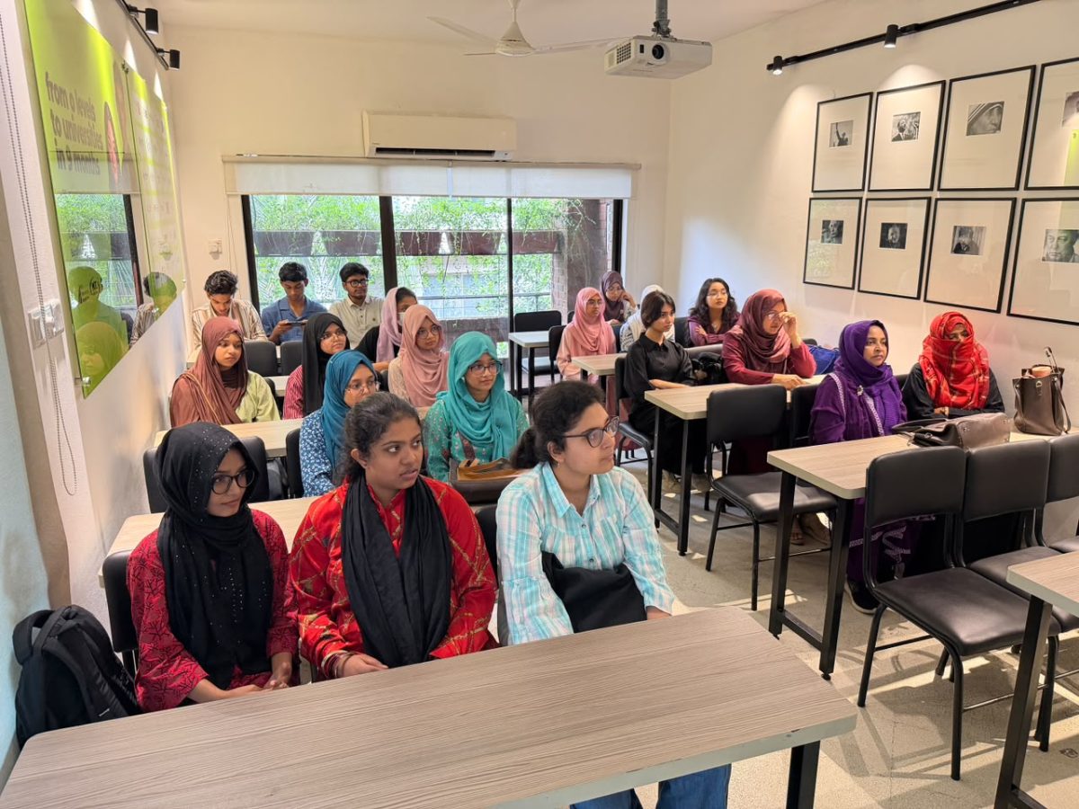 3g-coaching-center-dcs-2-bangla-award-program-classroom-students-05