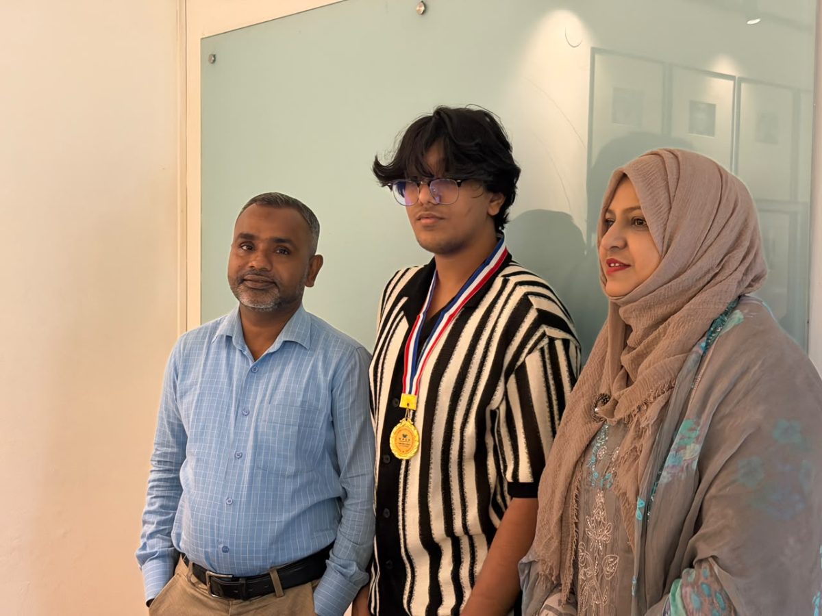 3g-coaching-center-dcs-2-parent-and-student-award-abdul-gofur-sir-03