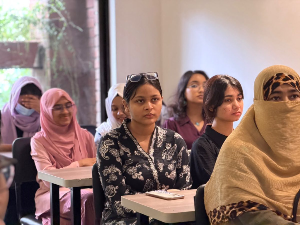 3g-coaching-center-dcs-2-parents-attending-bangla-award-program-02